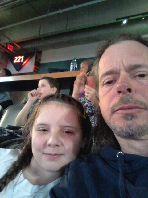 lewbin2009's tweet photo. #monsterjam #2016 #littlesidekick @monsterjam https://t.co/Kk1eBYag14
