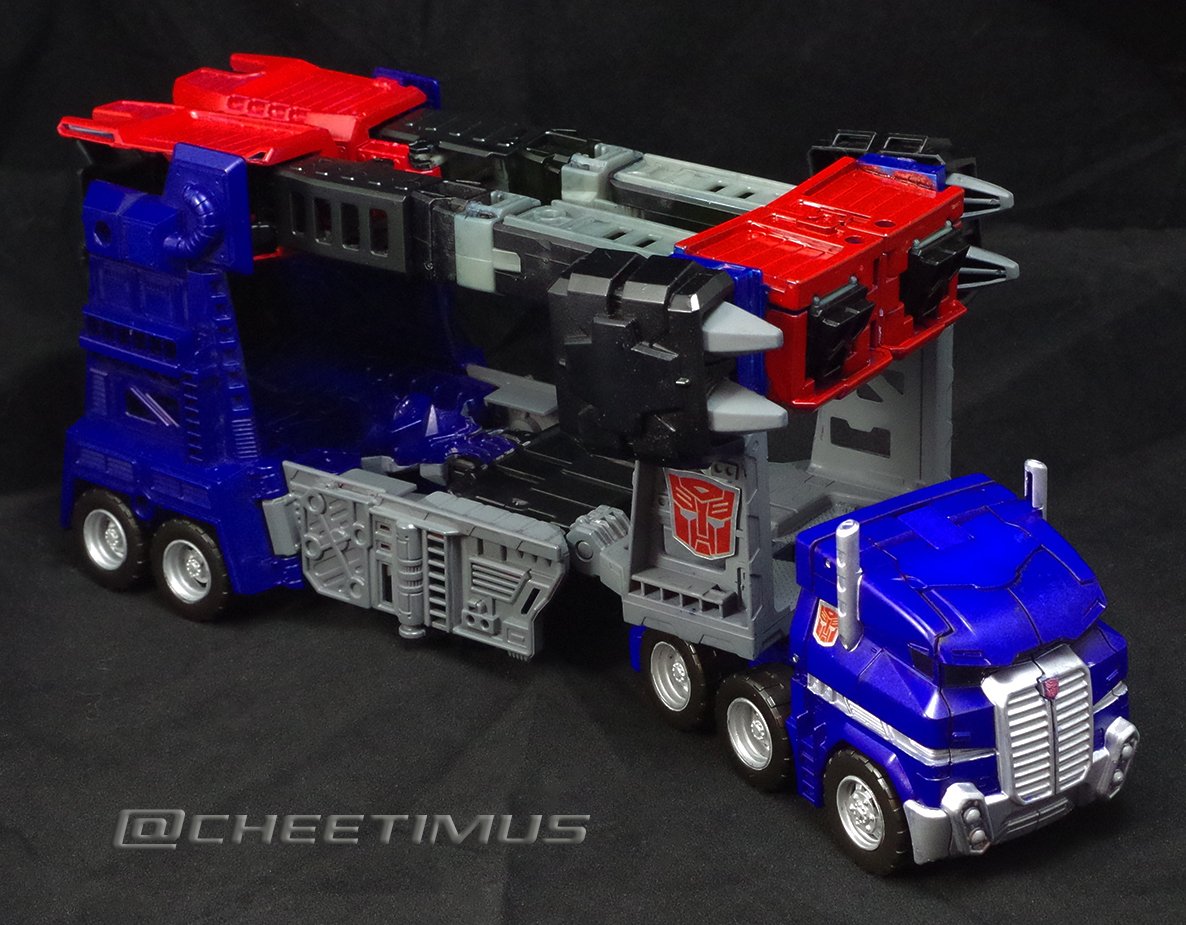 Cheetimus's tweet photo. #Transformers #PoweredConvoy #Custom
On #eBay ---> https://t.co/zEAsNHTtmV https://t.co/vCsTB0Wb4M