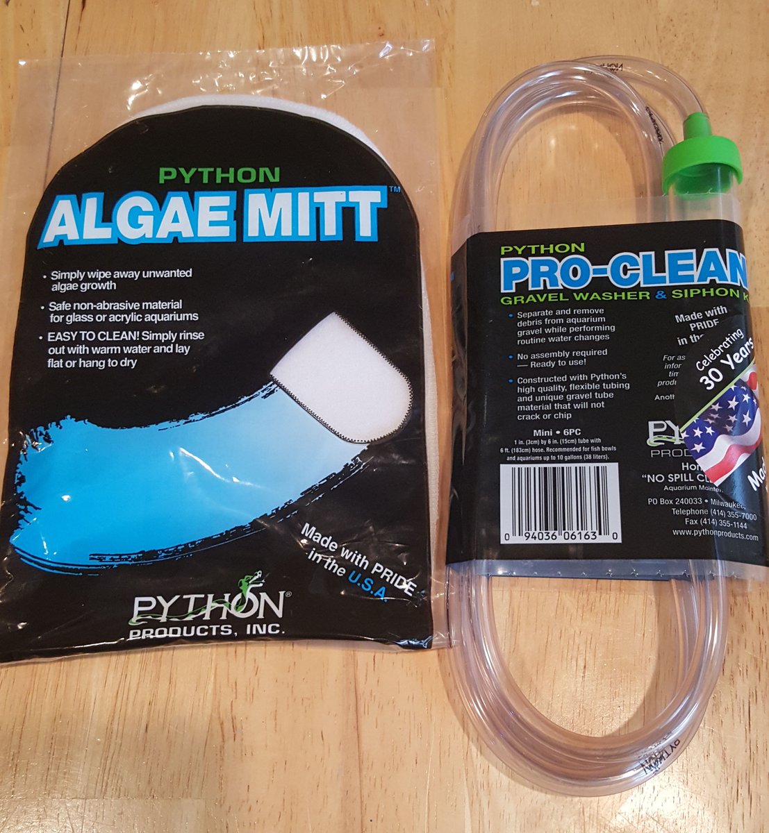 KrillAquaria's tweet image. Had some help with our water change today. Thanks! @pythonproducts Highly recommend!!! #aquarium