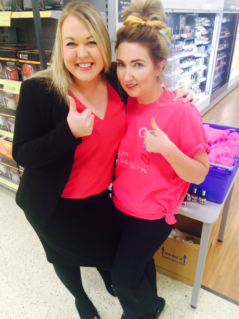 tescosilverburn's tweet photo. Raining money for @lgfbuk @brutalrun #beautygirls #tombola #manager 💕👯 https://t.co/3gmPHkzSo5