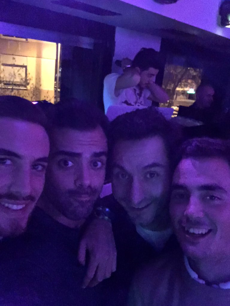 <a href="/napulidosm/">Ignacio Pulido</a> nos vemos en 4 meses!!!! En <a href="/MariaBonitaCC/">María Bonita</a> para las mejores ferias!!! <a href="/VRubio_09/">Víctor Rubio</a> #alvarito