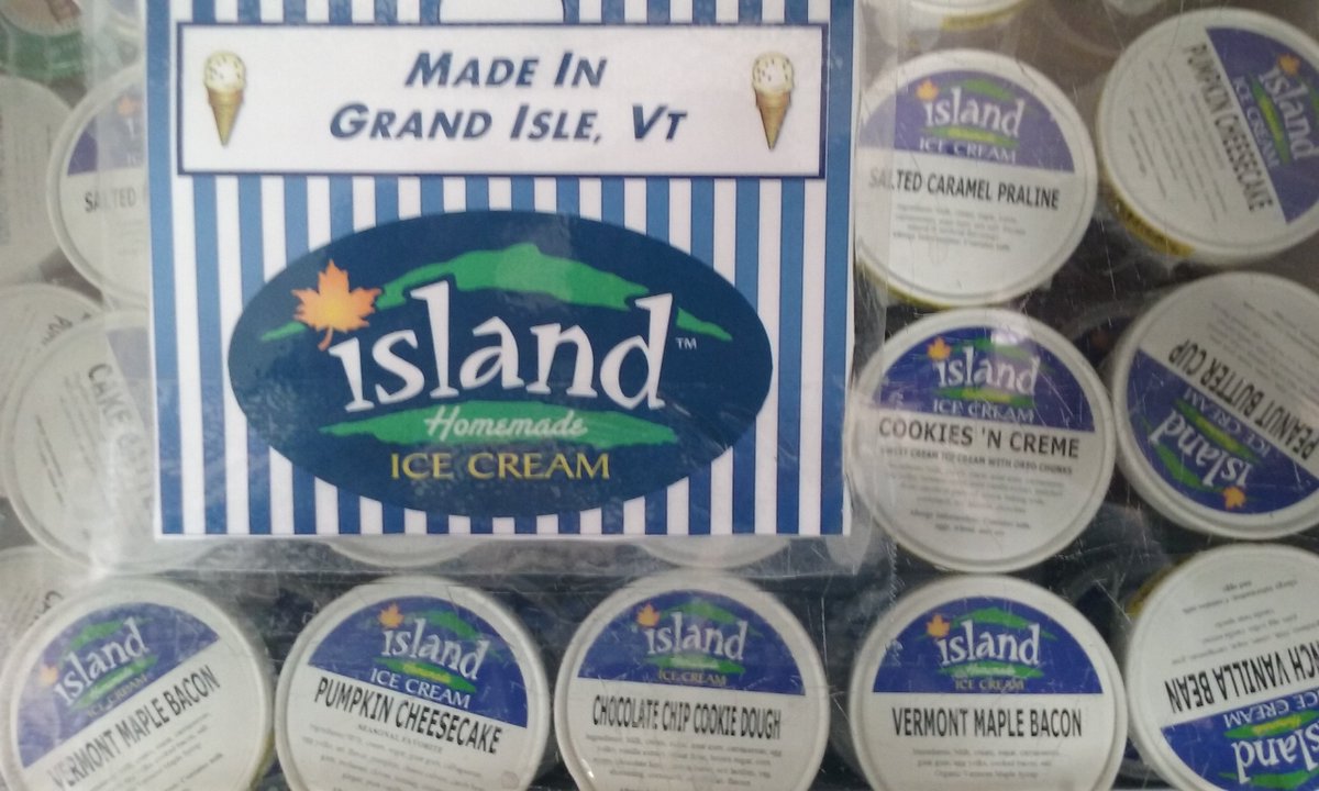 KBVstoreVT's tweet photo. I love the awesome flavors from our local #IslandIceCream #BuyLocal #MapleBaconIceCream #yum https://t.co/fpBNyWkq4s