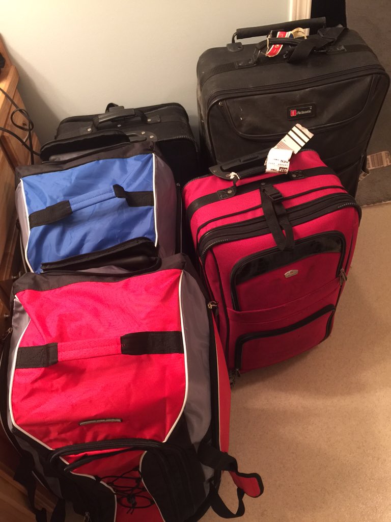 BLASTinaGLASS7's tweet photo. Josh and My life packed into 5 bags.. Hopefully one day it will be just 2! #SlowlyDownsizing https://t.co/hMvgFrFDTb
