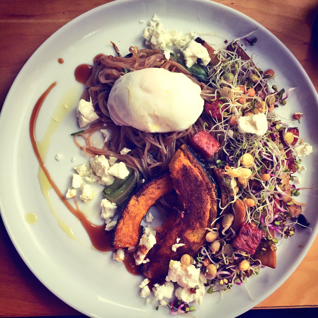 noelroche's tweet photo. #freecooking. Don't be constrained by rules, imagination lets us intelligently fuse different cuisines #food #hove https://t.co/24V2GiLez0