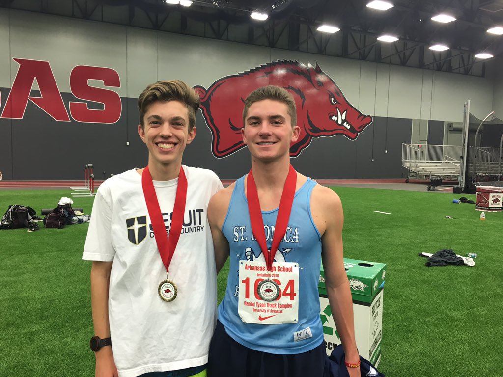 XCJesuit's tweet photo. Connor and Connor go 1-2 and both break the school record with O'Neill's 8:55 for 3k at the #ArkHSInvite https://t.co/LYa4UZMH28