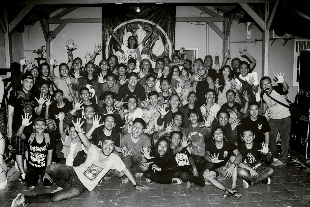 FIVE Studio tweet media