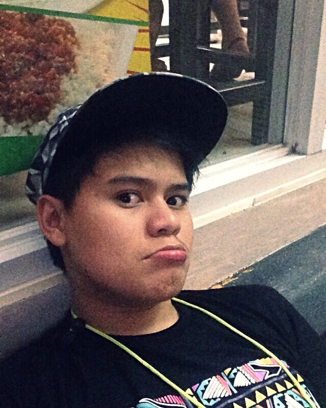 DeJesus_Jj's tweet photo. After #ETCPAINTENSITY be like.. Kapoy kaayo oy. Lunay nala ha may 7Eleven maulul na tiil ππ https://t.co/RxwjgxVGVI