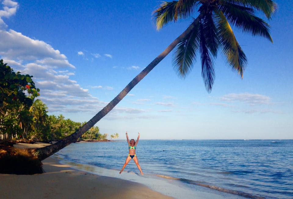 JulieCTV's tweet image. Home from Samana! Good-bye beautiful beach. Back in the weather centre this week! #missingthesun #backtowinter