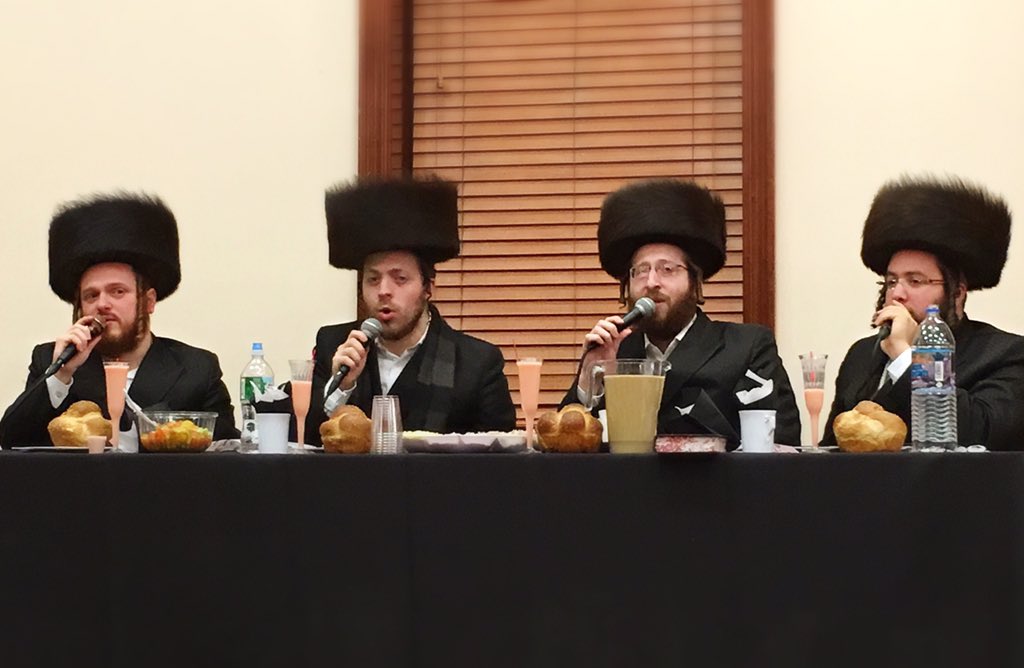 YoilySings's tweet photo. #GitVuch from KJ. https://t.co/tILGDgC9Bs