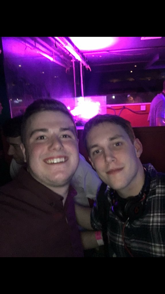 WynneCharlie's tweet photo. At the Union with @Chris_Stark!!! https://t.co/MrIOOyiEMA