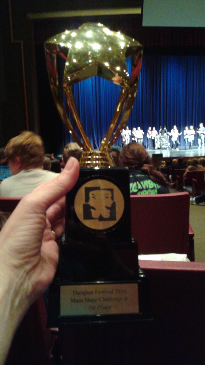 Congratulations to <a href="/BerryMSDrama/">Berry MS Drama</a>! Bringing home 8 Excellent ratings and this nifty 1st place trophy. #AlThesFest16
