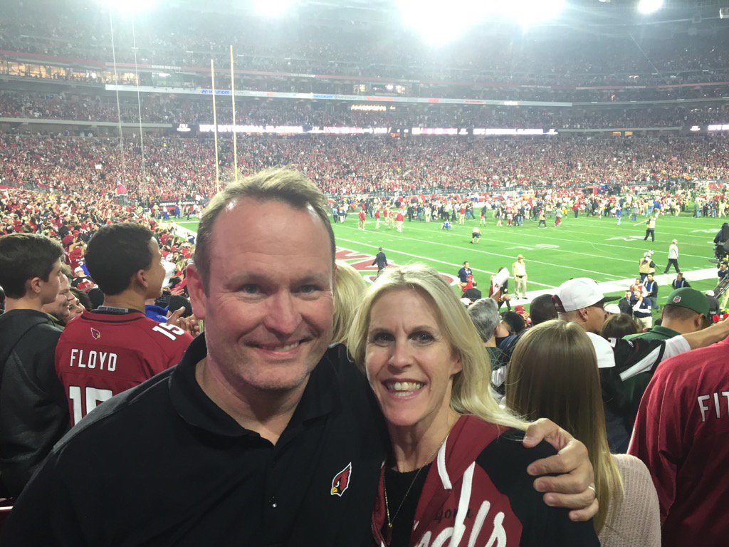 DAVIDCOSMAS's tweet image. Best. Game. Ever.