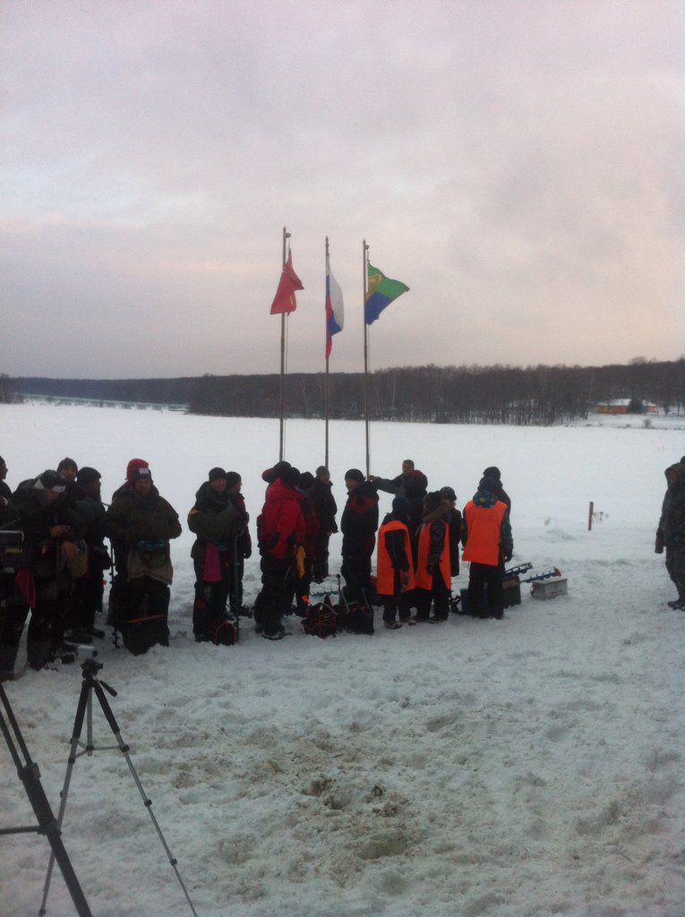 alexkorolev71's tweet photo. Чемпионат Тульской области по ловле на мормышку. https://t.co/f45celCfWY