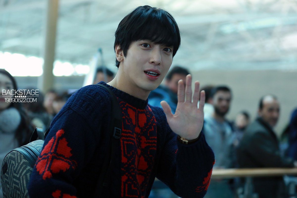 backstage_0622's tweet photo. [BACKSTAGE https://t.co/js2jGYqQ6V ]
20160117 INDEX UPDATED #정용화
대문 바꿨어요ㅎㅎ
https://t.co/zPcAYDDHVG https://t.co/faE22VQKuu