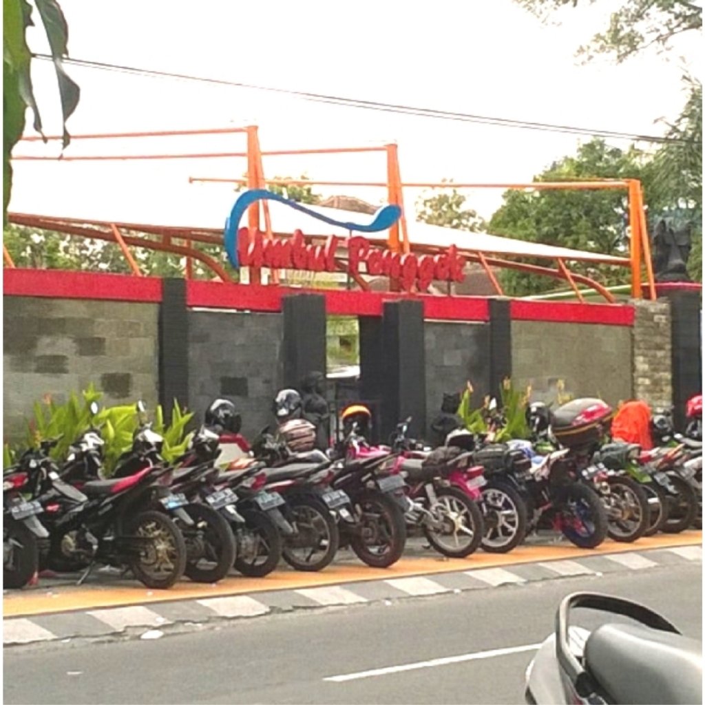 Mimin dah sampai tekape ni... Kulo nuwun Klaten...