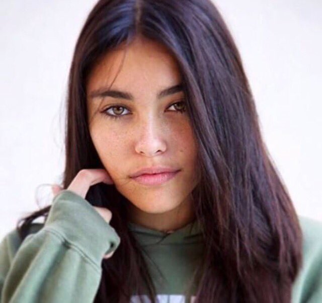 ines su Twitter: ""Madison Beer is ugly without makeup" no honey. she flawless with and without makeup. https://t.co/j1PkO7zGpp" / Twitter