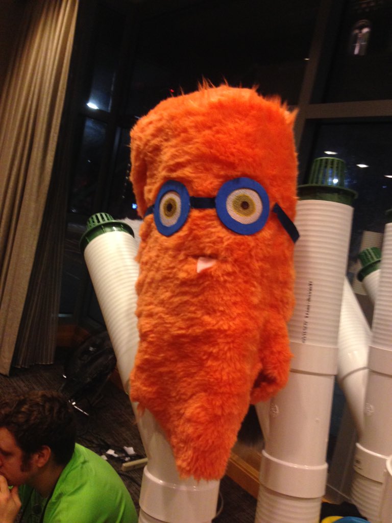 RufusMinion's tweet photo. Parteed hard wit @pappyminion FC is mi favurit convuntion https://t.co/AR6kByuhaV