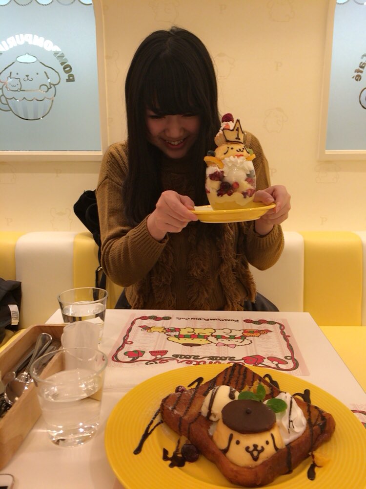 pikaridayooo's tweet photo. ポムポムプリンカフェ🐻🍮
どうしよかわいすぎだいすき💗
テンショ���上がった💗💗 https://t.co/hDcN1RWB0I