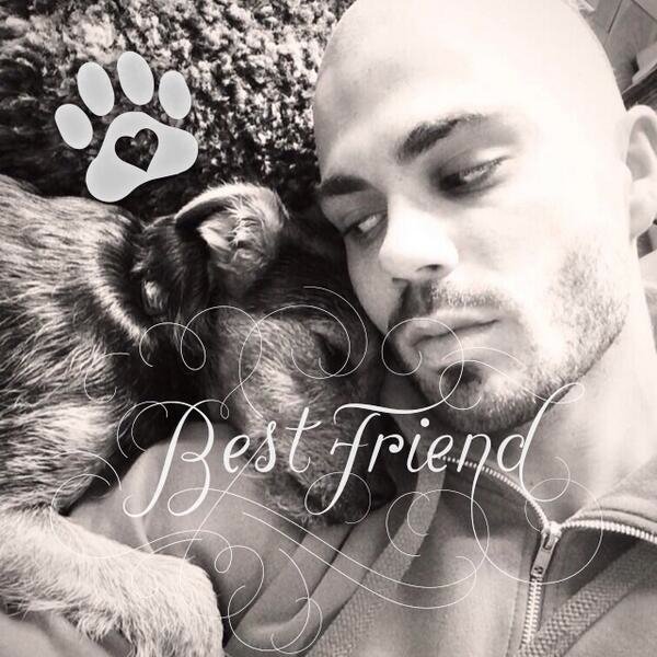 V_George_Parker's tweet photo. @MaxGeorge i'm sorry for your loss Max #StayStrongMax https://t.co/u19xJv36bU