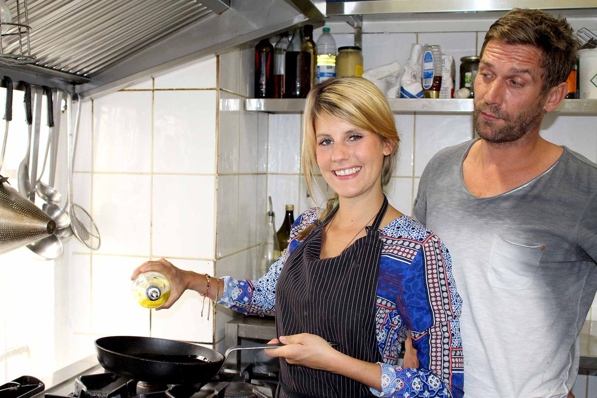 .<a href="/943rs2/">94,3 rs2</a> holt #PromiKochen ins Radio: Ab Morgen mit <a href="/peerkusmagk/">Peer Kusmagk</a> und <a href="/felicitas_then/">Felicitas Then</a> radioszene.de/86378/peer-kus… #Berlin