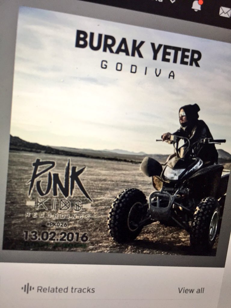 Single lar bitmez bu bize yetmez 😜😜😜 <a href="/BURAKYETER/">Burak Yeter</a> #Godiva Hemen Çıksınnnn <a href="/PUNKKIDSREC/">PUNK KIDS RECORDINGS</a> #AMSTERDAM