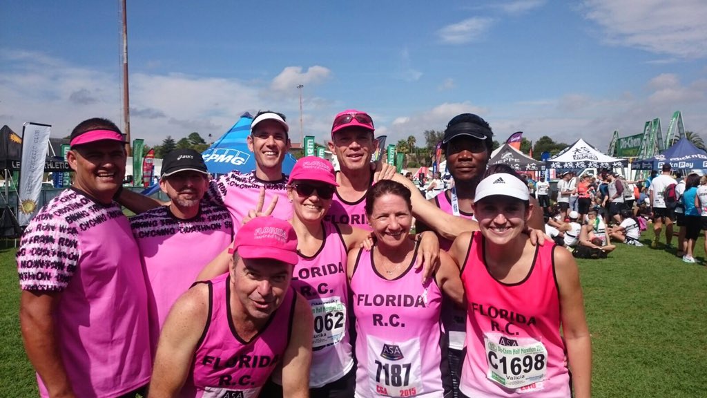 DWStopforth's tweet photo. @dischem21 The Pink Team #runclean #FloridaRunningClub https://t.co/ewH4SENyI9