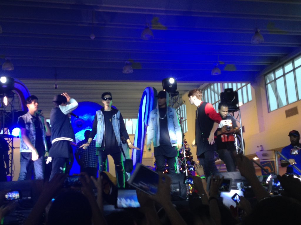 LaysaVargas's tweet image. ~ #MisPandilleros ❣
@JosueRD16 @Jesus28RD @edward_mercado @AlexanderROdqz @sebastianac3 😘😘 Sólo Quedan #Viedos&amp;amp;Fotos