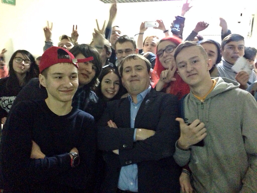 CY7SwtTUMAEZrXN.jpg:large