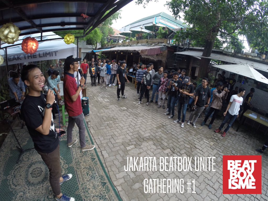 Keseruan acara GATHERING #1 JAKARTA BEATBOX UNITE
#jakartabeatboxunite #beatboxisme #inbeatboxwetrust
