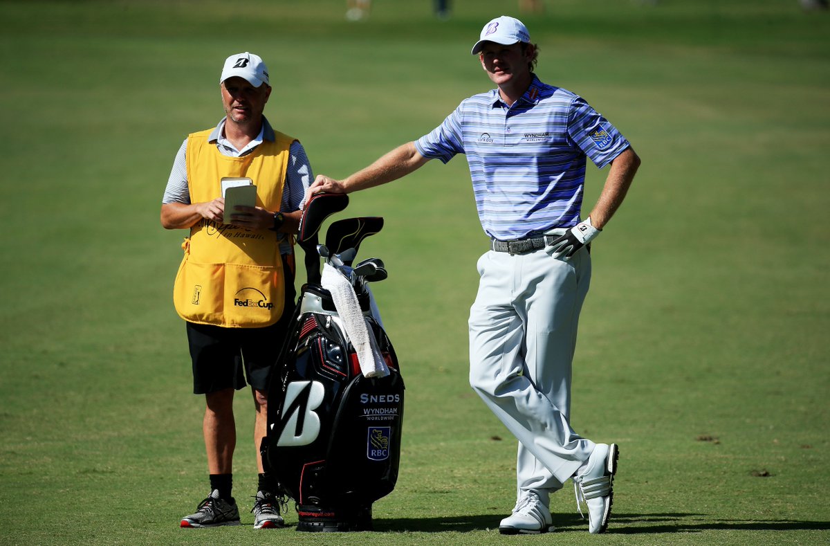 GolfChannel's tweet image. Tight leaderboard heading into Sunday at the @SonyOpenHawaii. Here's how things look: bit.ly/1PyHtkV