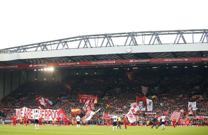 premierleague's tweet image. It's quite an atmosphere at Anfield, where we await our first goal. 
Liverpool 0-0 Man Utd (20 mins) #LIVMUN
