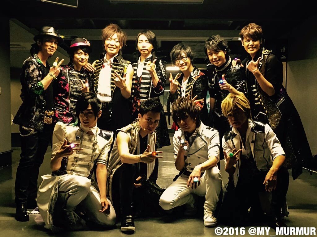 鈴村健一画像bot 鈴村健一 寺島拓篤 宮野真守 諏訪部順一 谷山紀章 下野紘 鳥海浩輔 森久保祥太郎 鈴木達央 蒼井翔太 前野智昭 T Co 4m7bkqjc9k