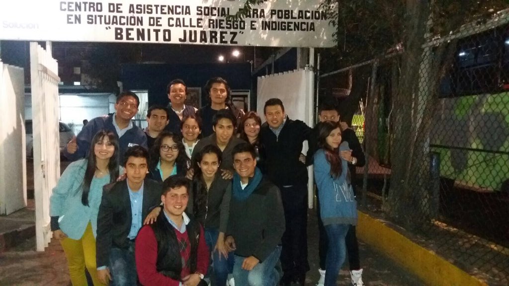 G15DF's tweet photo. Ayer tuvimos nuestro segundo "Abrigando Calles. ¡Gracias a todos por sus donaciones y por habernos acompañado! https://t.co/s84bDvW4Vz
