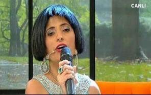 ÇIK HAYATIMDAN ARTIK AMK KARISI, MÜZİK DİNLESEM SENİ GÖRÜYORUM MANİTA STALKLASAM PROFİLİNDE YİNE SEN... GİT ARTIK AQ