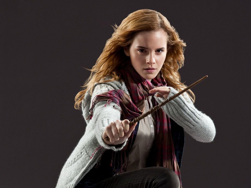 RT - Hermione Granger LIKE - Rey.