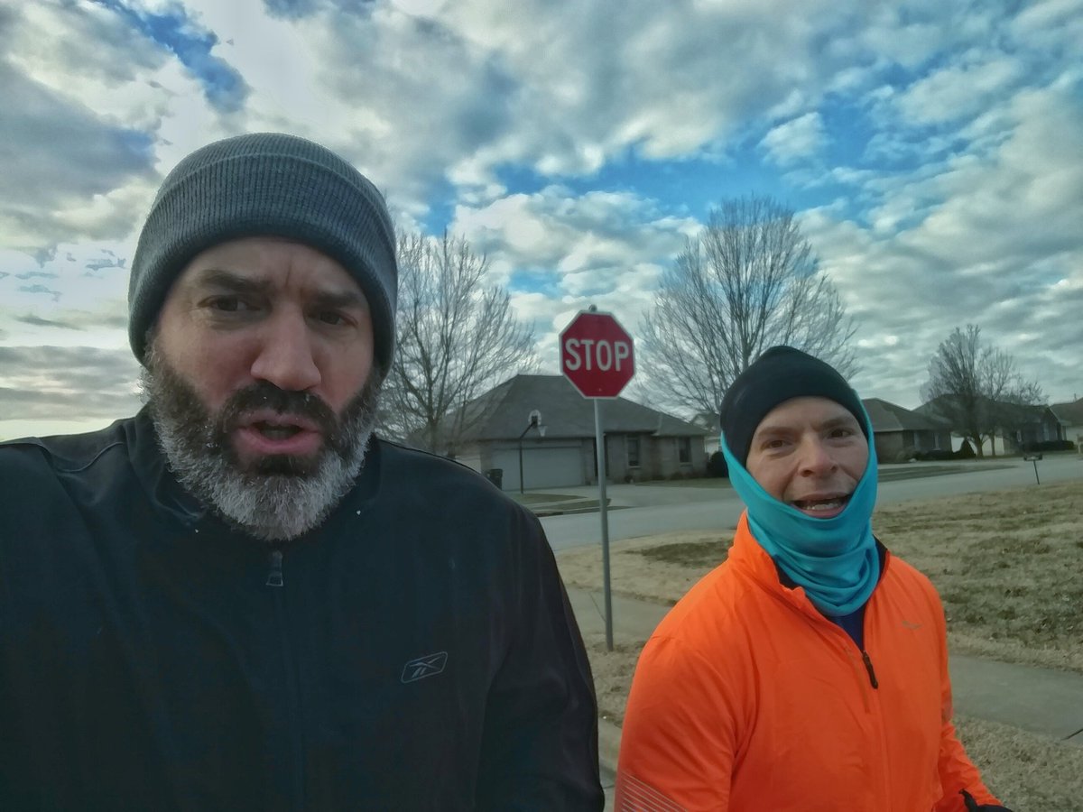 skinnybear_rob's tweet photo. #BroRun #GetOutside @scottgriffith22 https://t.co/XvXqweFEu1