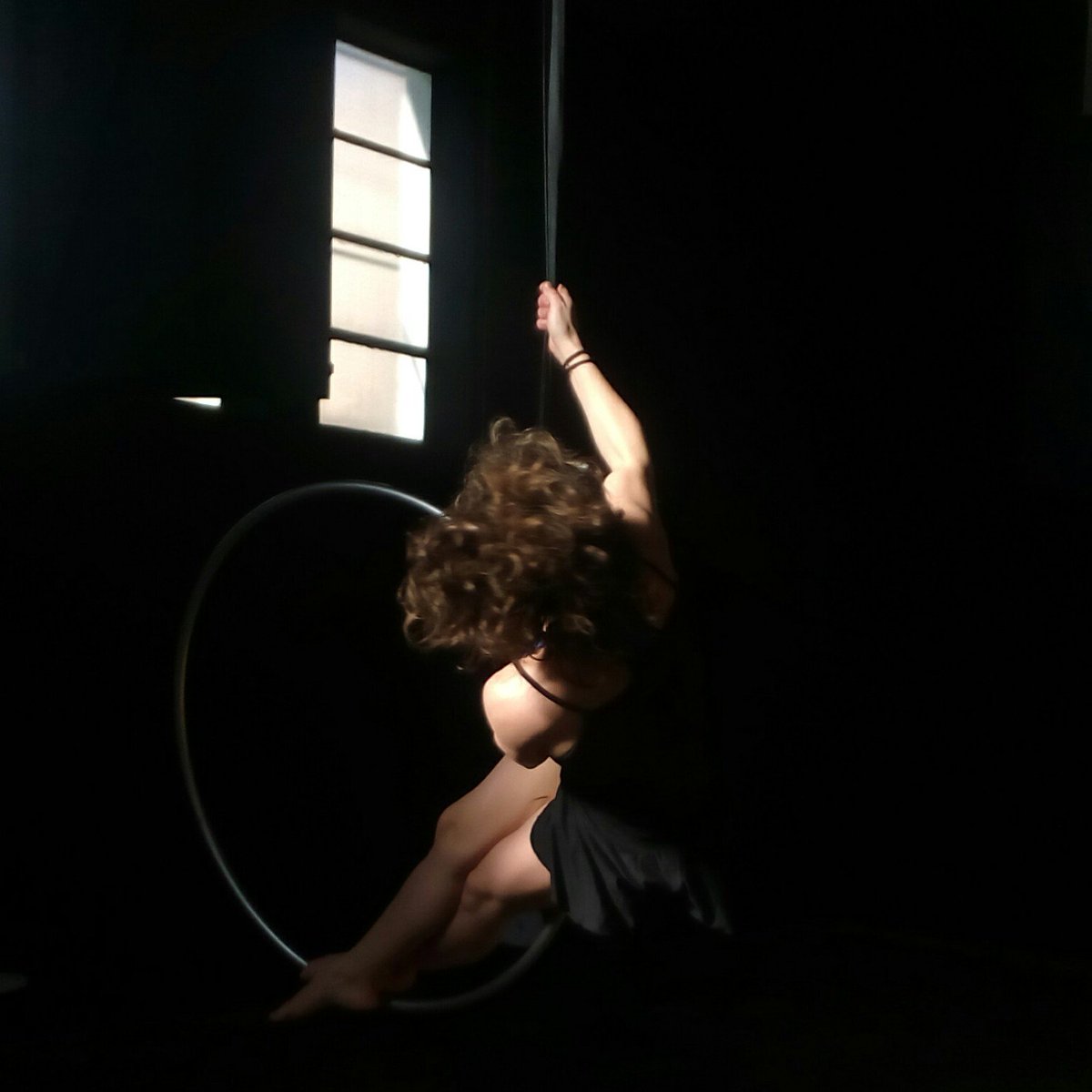 Carolitarl's tweet image. "Manual del Ideal de mujer"  Marta luna dirigido por  Carola Martínez, sábado 23 Enero. Café de las artes, Santander