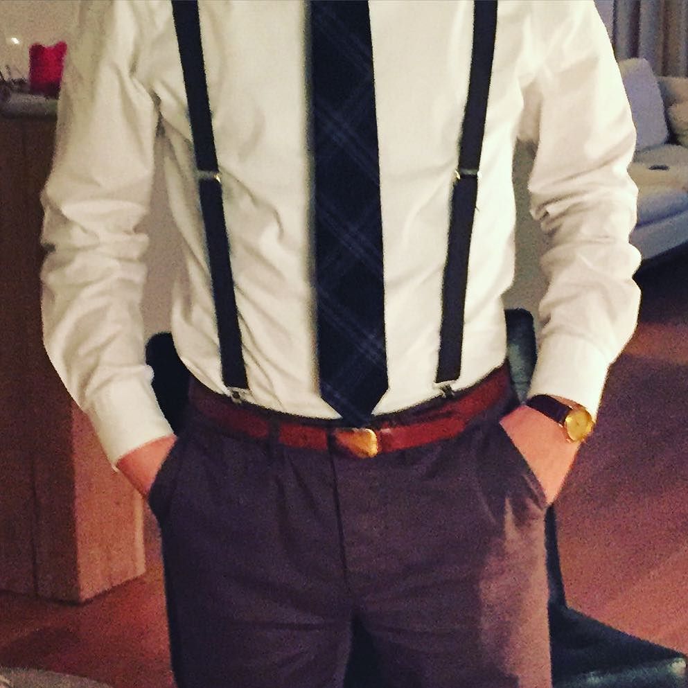 clino_ch's tweet photo. Love this outfit even though it's illegal to combine braces with a belt. 😂🔫 I think it add… https://t.co/TiSXYWNnUG https://t.co/rXIzUgBMPj