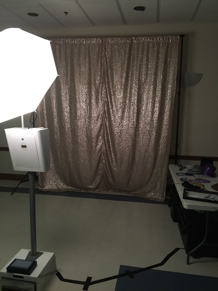 OutsidetheboxPB's tweet image. Ready to rock the #Photobooth for Nadia's #birthday #party !!!!!