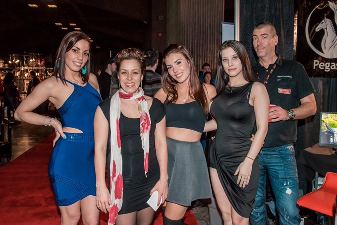 TW Pornstars - Lane Sisters. The most liked pictures and videos from Twitter for all time