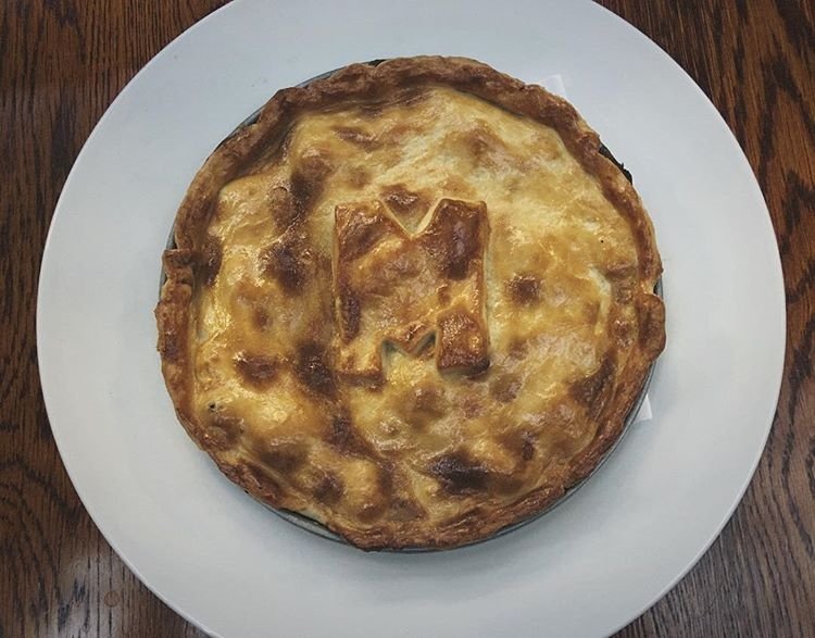 HandmadeNotts's tweet photo. New menu at @maltcross! regram @maltcross
M is for Malt Cross.
#food #pie #newmenu
#maltc… https://t.co/kRBpyNf7x6 https://t.co/Thxts4tOfr