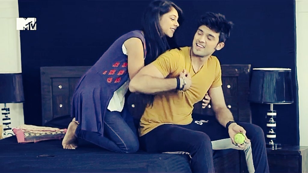 AngelicCatty's tweet photo. LOVE
HOPE
HATE
CARE
FRIENDSHIP
TEARS
FEAR
MADE MANAN WHAT THEY ARE TODAY FOR US ❤

#WeStandByParth https://t.co/tctBvLNFfU