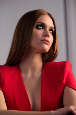 PH0TOSHOOT's tweet image. Holland Roden  | Mane Addicts • 2015