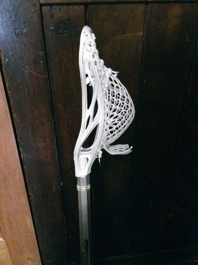 Big thank you to <a href="/EastCoastDyes/">ECD Lacrosse</a> for sponsoring the @HurricanesJrLax and supplying us with some new #ECM #ECJLL