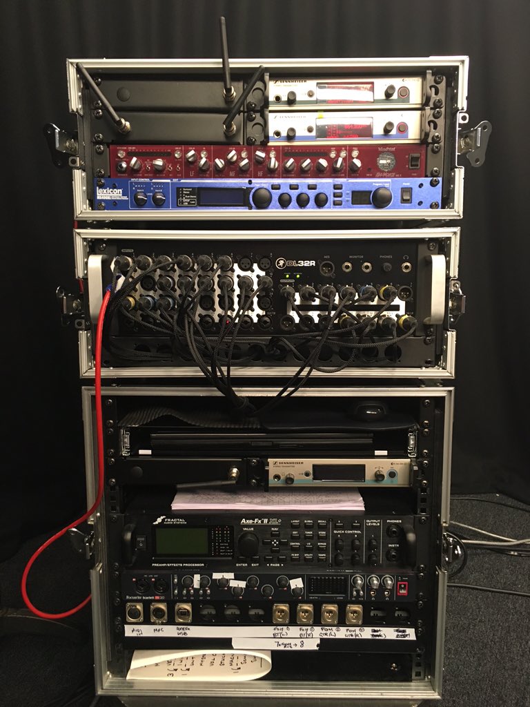 theu2tributeuk's tweet photo. Turns out "U2D2" the U2Baby show control rack and vox/guitar FX is pretty special #clever #geek #u2d2 #u2 https://t.co/J8TM2JjlIj