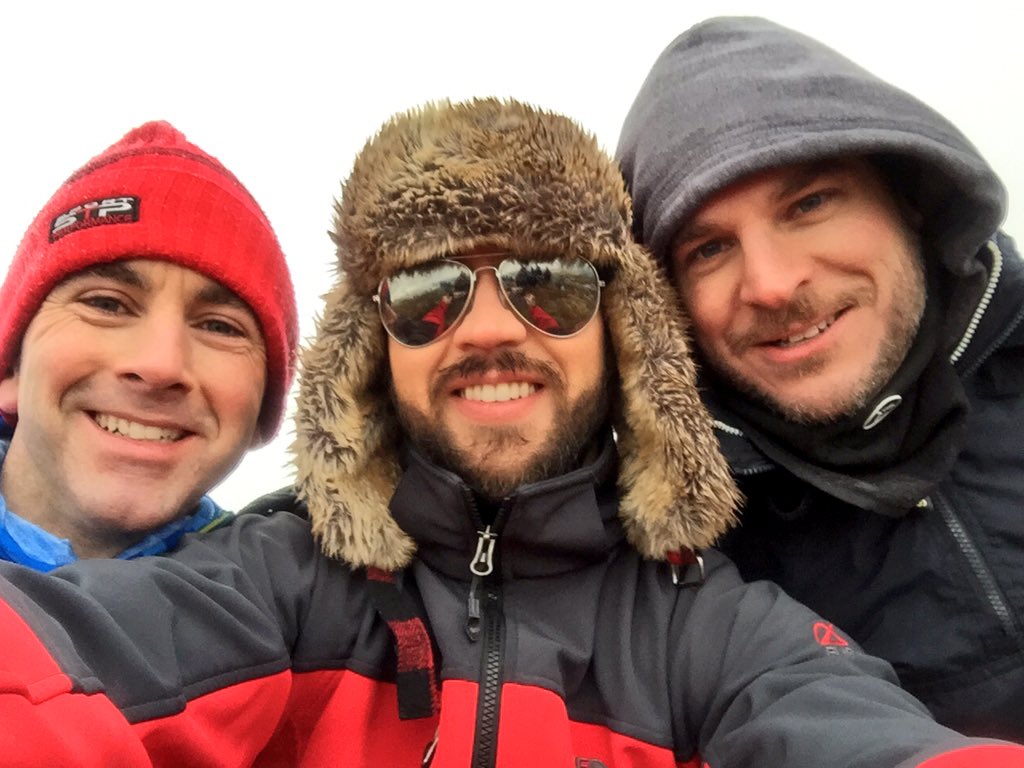 deric_tv's tweet photo. Summiting Leinster's highest mountain at 925M @joekeena #Lugnaquilla #Wicklow Goal box ticked✅ #hiking #outdoors❄️🍀 https://t.co/B1PDlCrsyd