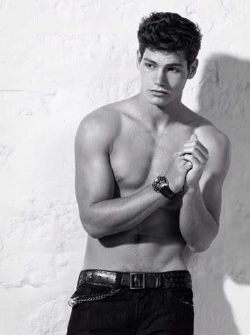 #NEW #DescendantsRP , Crossover, Single
Son of Lady Termaine 
#RT and Follows are appreciated!