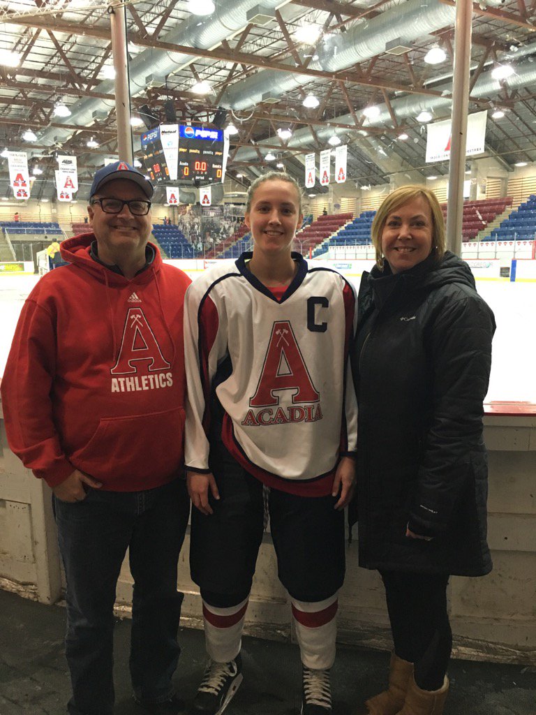 CollKathryn's tweet photo. Acadia AxeWomen win today's game https://t.co/ApDd6hE4DQ