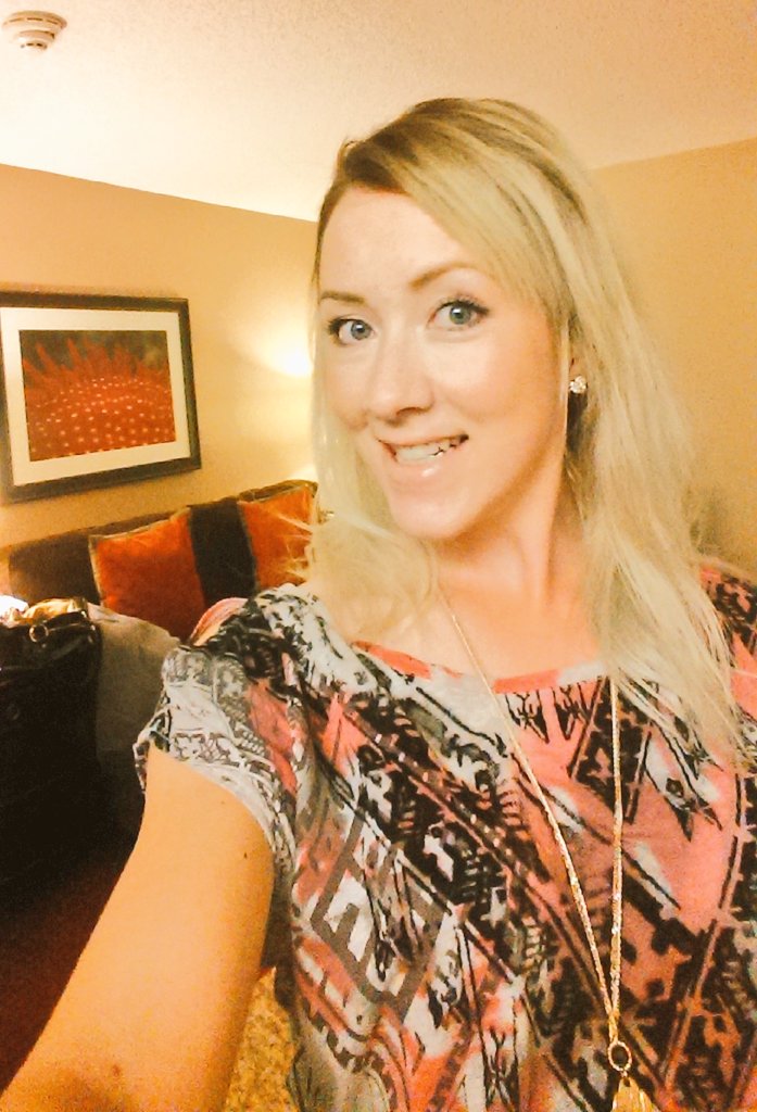 AllegraHohm's tweet photo. #usdfyrgrad #gypsylife #embassysuites #wpb #dressage https://t.co/0FaXcIBQBM