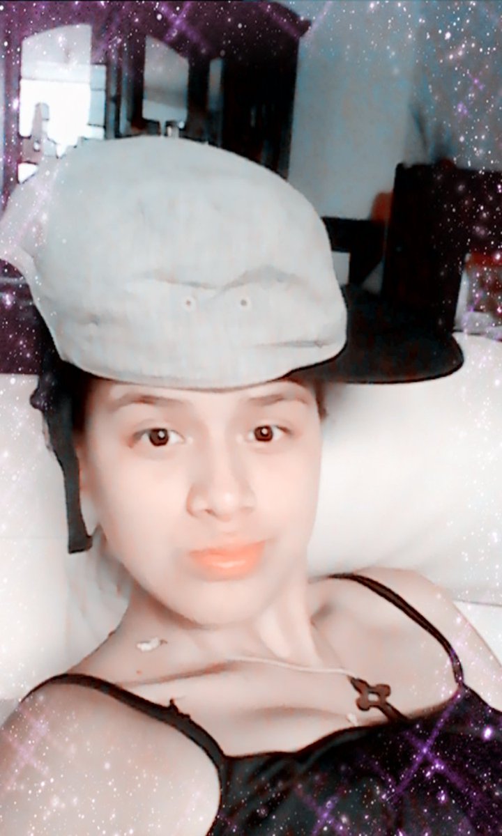 GuerPaima's tweet image. Akii.. Ps stoyy :( abuu como casi siempre ;)